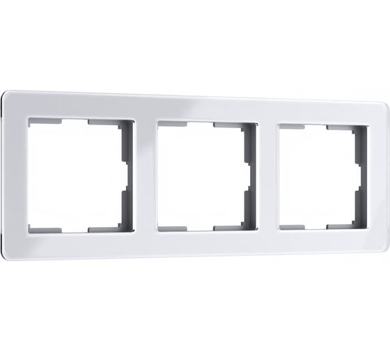 Рамка на 3 поста WERKEL W0032701 Acrylic белый a059315 1