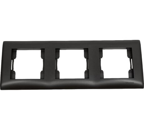 Трехместная рамка Volsten V01-14-A31-M, Magenta Nero, 9989