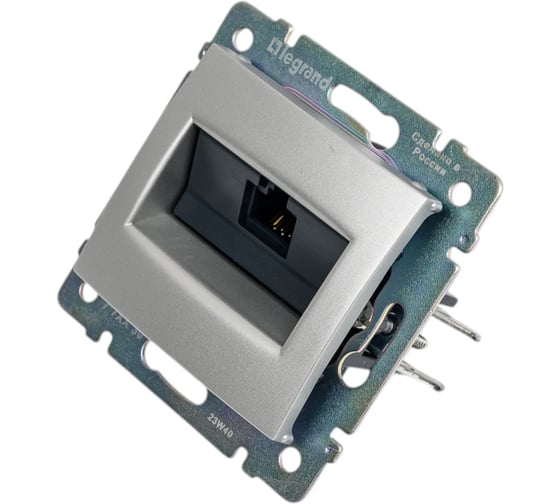 Розетка Legrand компьютерная RJ45 категория 5e UTP Legrand Valena с захватами алюминий 770230