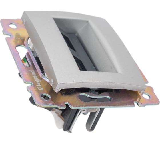 Розетка Legrand компьютерная двойная RJ45 категория 5e UTP Legrand Valena с захватами алюминий 770231
