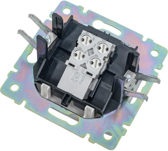 Розетка Legrand телефонная RJ11 Legrand Valena алюминий 694347