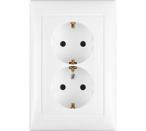 Розетка Legrand двойная с заземлением Legrand Valena без шторок в сборе 16А 250В винтовые зажимы белый 694272