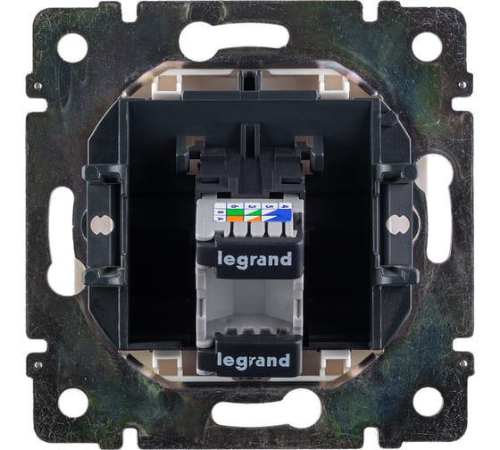 Розетка Legrand компьютерная RJ45 категория 5e UTP Legrand Valena с захватами белый 774230