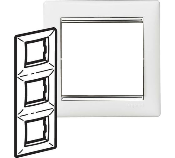 Трехместная вертикальная рамка, белый/серебряный штрих Legrand Valena 770497