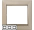 Трехместная горизонтальная рамка, кантри Legrand Valena 770023 1