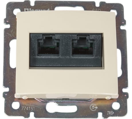 Розетка Legrand компьютерная двойная RJ45 категория 5e UTP Legrand Valena с захватами слоновая кость 695626