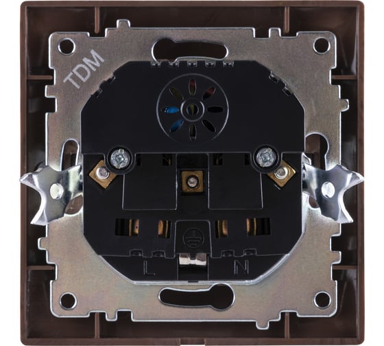 Розетка TDM ELECTRIC 2П+З 16А 250В + 2 USB порта 2,1А 5В венге "Лама" SQ1815-0442