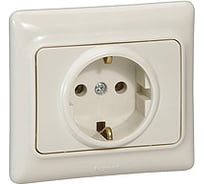 Розетка Legrand KPT 782151 с/з и шторками слоновая кость