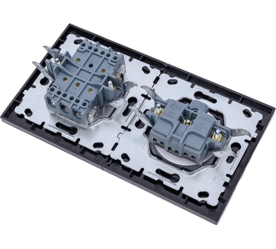 2-клавишный выключатель + розетка без заземления Vesta Electric Комплект-2, Exclusive Silver FRM050211SER
