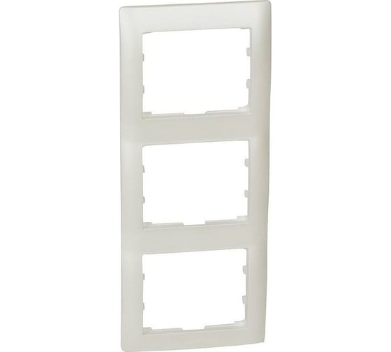 Рамка Legrand Galea Life 3 поста вертикальный монтаж Pearl 771507