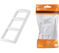 Тройная горизонтальная белая рамка TDM ELECTRIC Валдай SQ1804-0019