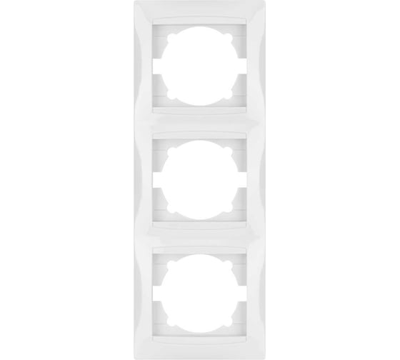 Трехпостовая вертикальная белая рамка TDM ELECTRIC Лама SQ1815-0034 1