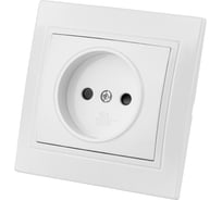 Розетка с защитными шторками, белая 2П 10А 250В TDM ELECTRIC Таймыр SQ1814-0015