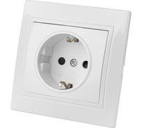 Розетка с защитными шторками, белая 2П+З 16А 250В TDM ELECTRIC Таймыр SQ1814-0016