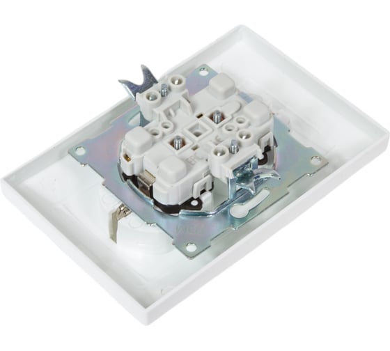 Двойная розетка с защитной шторкой, белая 2П+З 16А 250В TDM ELECTRIC Лама SQ1815-0013