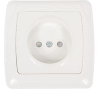 Розетка с защитными шторками, белая 2П 10А 250В TDM ELECTRIC Онега SQ1805-0010