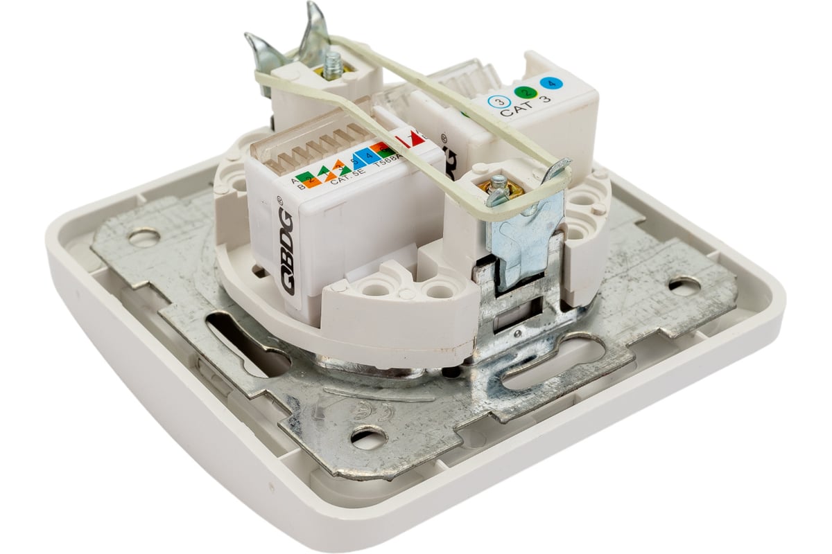 Розетка компьютерная RJ-45 + телефонная RJ-11, белая TDM Валдай SQ1804 ...