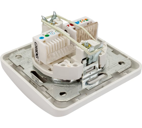 Розетка компьютерная RJ-45 + телефонная RJ-11, белая TDM Валдай SQ1804-0015