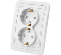 Двойная розетка c защитными шторками, белая 2П+З 16А TDM ELECTRIC Валдай SQ1804-0026