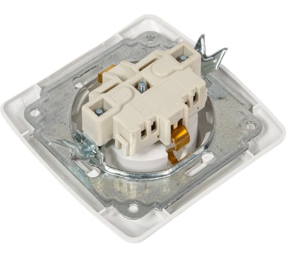 Розетка с защитными шторками, белая 2П+З 16А 250В TDM ELECTRIC Онега SQ1805-0011