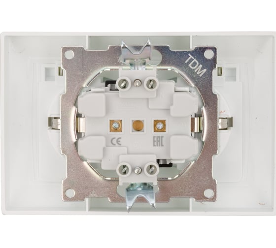 Двойная розетка TDM ELECTRIC 2П+З 16А 250В IP44 с защ. шт. с крышкой перламутр "Лама" SQ1815-0860