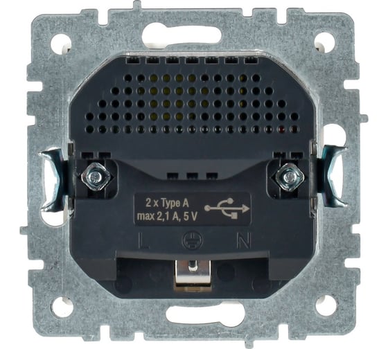 1-местная розетка IEK Brite с заземлением с защитными шторками 16а с usb a+a 5в 2,1а рюш10-1-брб белый BR-R14-16-U21-D21-K01