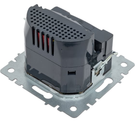 1-местная розетка IEK Brite с заземлением с защитными шторками 16а с usb a+c 18вт рюш11-1-бркр бежевый BR-R14-16-U22-018-K10