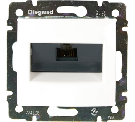 Розетка Legrand компьютерная RJ45 категория 5e UTP Legrand Valena с захватами белый 694286