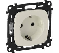 Силовая розетка Legrand Valena ALLURE 2К+З 16А 250В с лицевой панелью.Безвинтовые зажимы.Слоновая кость 753821