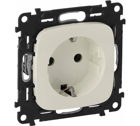 Силовая розетка Legrand Valena ALLURE 2К+З 16А 250В с защитными шторками.Безвинтовые зажимы.С лицевой панелью.Слоновая кость 753820