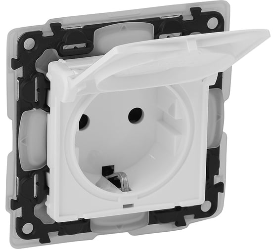 Розетка силовая Legrand Valena LIFE IP44.2К+З, с защитными шторками и откидной крышкой.Белая 753119