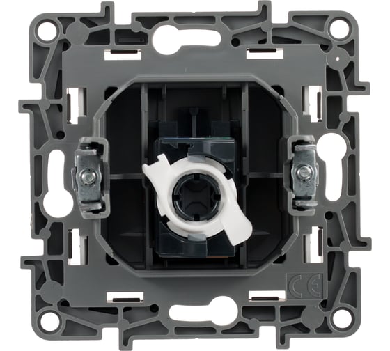 Розетка Legrand компьютерная RJ45 категория 5e UTP Legrand Etika белый 672241