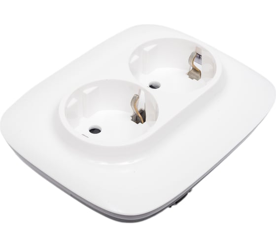 Силовая розетка Legrand Valena ALLURE двойная 2х2К+З 16А 250В с лицевой панелью.С защитными шторками.Безвинтовые зажимы.Белая 753726