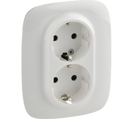 Силовая розетка Legrand Valena ALLURE двойная 2х2К+З 16А 250В с лицевой панелью.С защитными шторками.Безвинтовые зажимы.Белая 753726