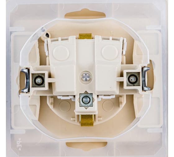 Розетка Systeme Electric 1-м СП Этюд защитные шторки, с заземлением, IP44, кремовая PC16-044K