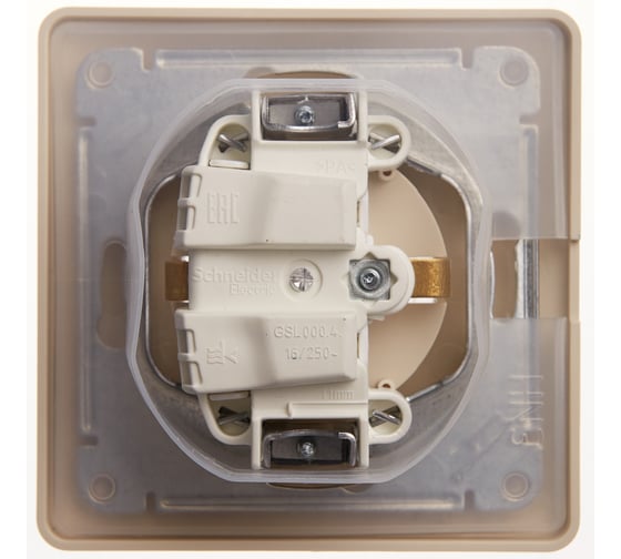 Одноместная розетка Systeme Electric СП Glossa 16А с защ. крышкой, защ. шторки с заземлением IP44 бежевая GSL000248