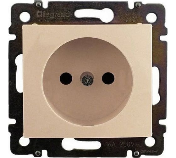 Розетка Legrand DIY Valena б/з крем 695611