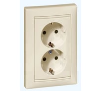 Двухместная розетка Legrand DIY Valena с/з крем 695616