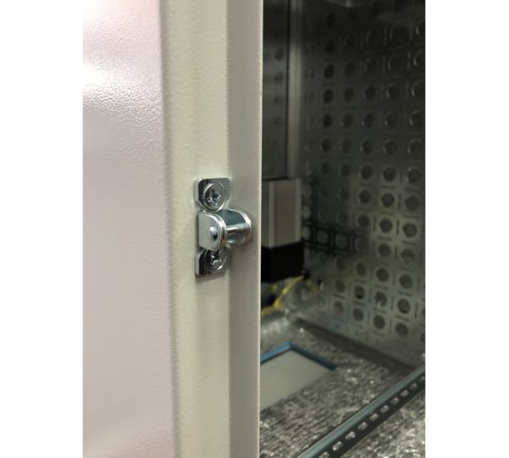 Уличный всепогодный укомплектованный настенный шкаф ЦМО IP65, 15U, серый ШТВ-Н-15.6.5-4ААА-Т2