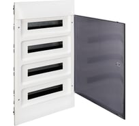 Пластиковый щиток Legrand Practibox S встраиваемый 4x18 Дымчатая дверь 137559