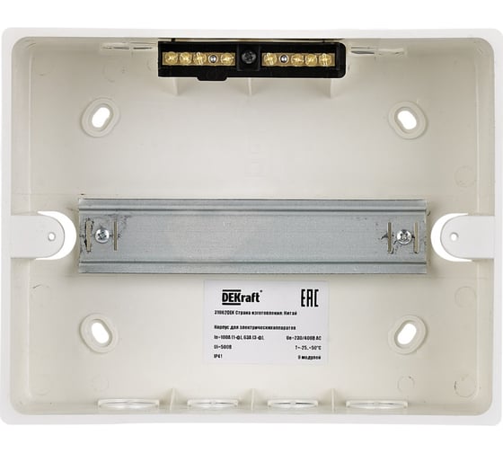 Корпус Dekraft пластиковый, навесной прозр. дв. 1 ряд 9 мод. IP41 ЩРН-П 31062DEK