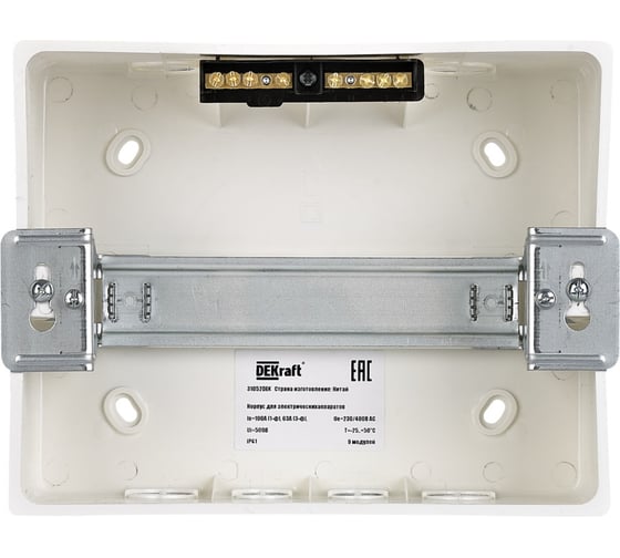 Корпус пластиковый Dekraft встраиваемый прозрачная дверца 1 ряд 9 мод. IP41 ЩРВ-П 31052DEK
