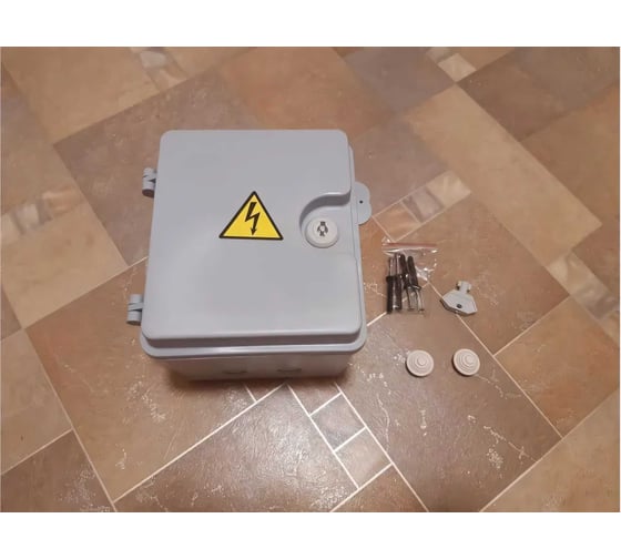 Щиток TDM ELECTRIC ЩРНп (полистирол; глухая крышка; монтажная панель; IP54; 200x175x135 мм) SQ0906-0305
