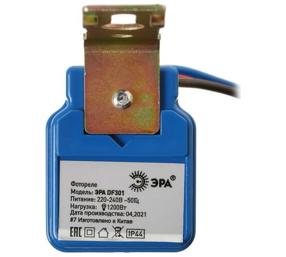 Фотореле ЭРА DF 301 серый, максимальная нагрузка 1300 ВА, IP44 Б0043804