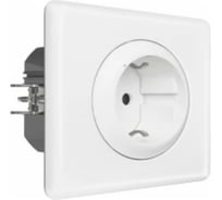 Умная розетка Legrand Celiane with NETATMO, 2К+З 16А 230В, Цвет Белый, Рамка Белый глянец, 64830
