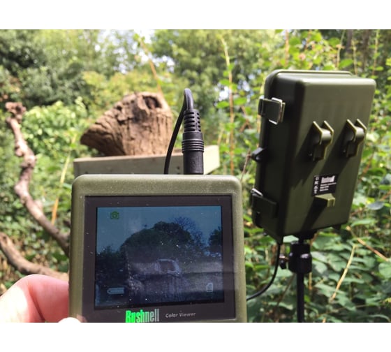 Камера-фотоловушка 14MP Bushnell Outdoor Products NATUREVIEW CAM HD WITH LIVE VIEW, GREEN, NO GLOW 119740