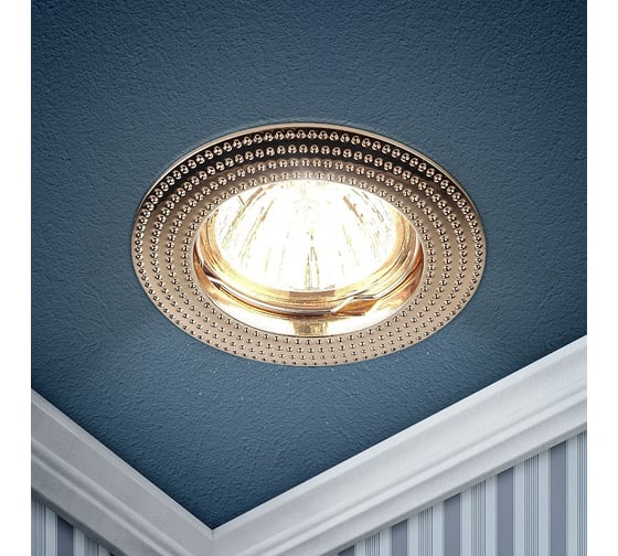 Поворотный литой светильник ЭРА KL23 А G/CH контур с рисунком MR16, 12V/220V, 50W золото/хром C0043714
