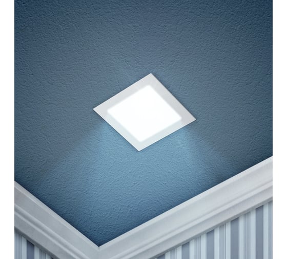 Светодиодный квадратный светильник ЭРА LED 2-6-6K LED 6W 220V 6500K Б0019836