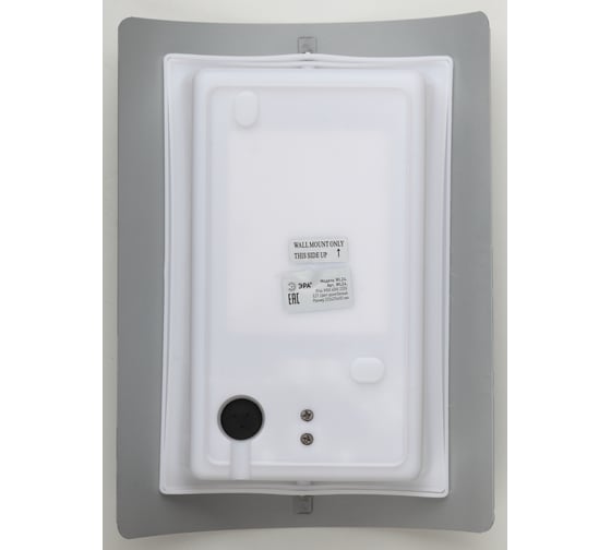Декоративная подсветка ЭРА WL24 E27 MAX40W IP44 хром/белый Б0034623