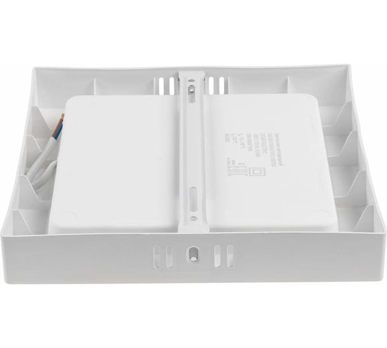Светодиодный накладной светильник LEIDEN ELECTRIC квадрат 18 Вт 4000К, IP44 SFS-S 807012